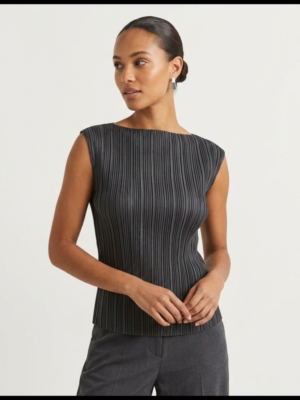 Zara Sleeveless Pleated Black Boatneck Top